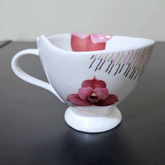 Royal Elfreda Flower Cup & Saucer - Lycaste Wyld Dream - Picture 4 of 13
